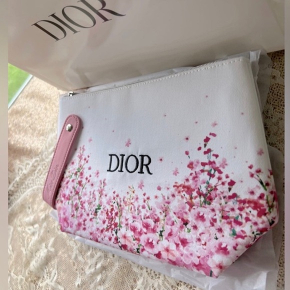 🎀 Miss Dior limited edition Floral Cosmetic Makeup Clutch Bag🎀 - Picture 11 of 17
